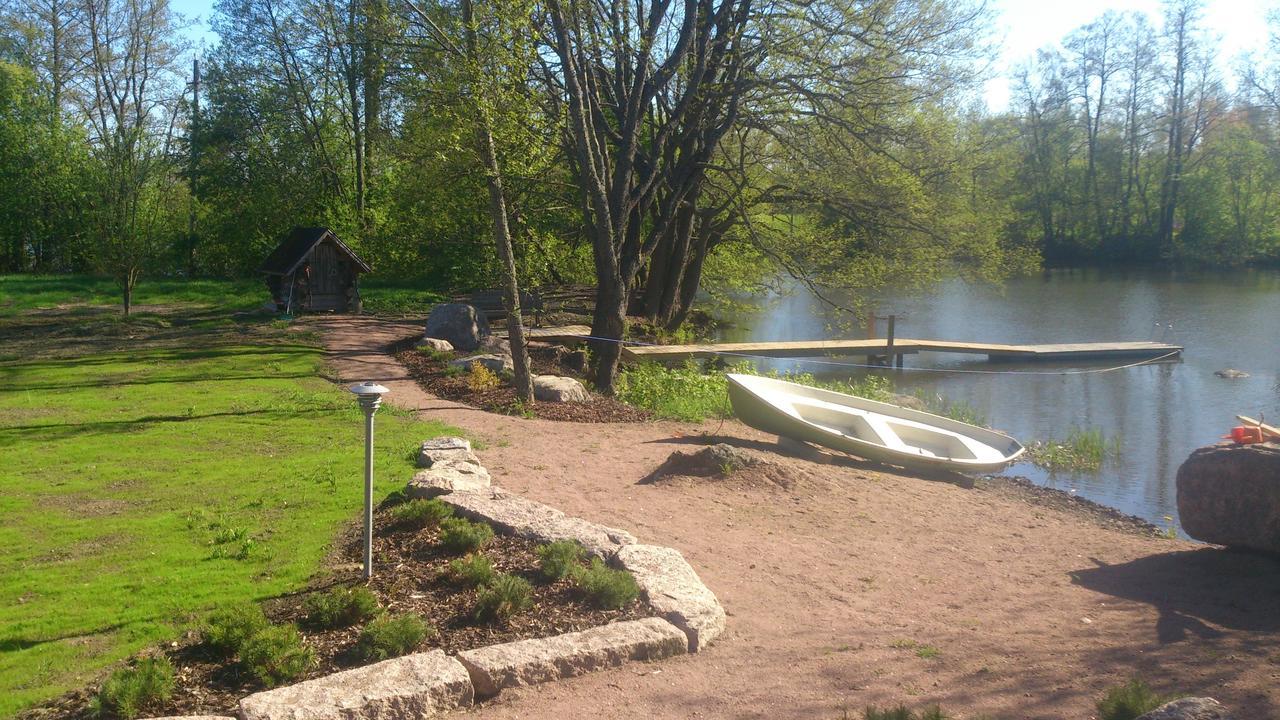 Villa Kivikoski Pyhtaa Екстериор снимка